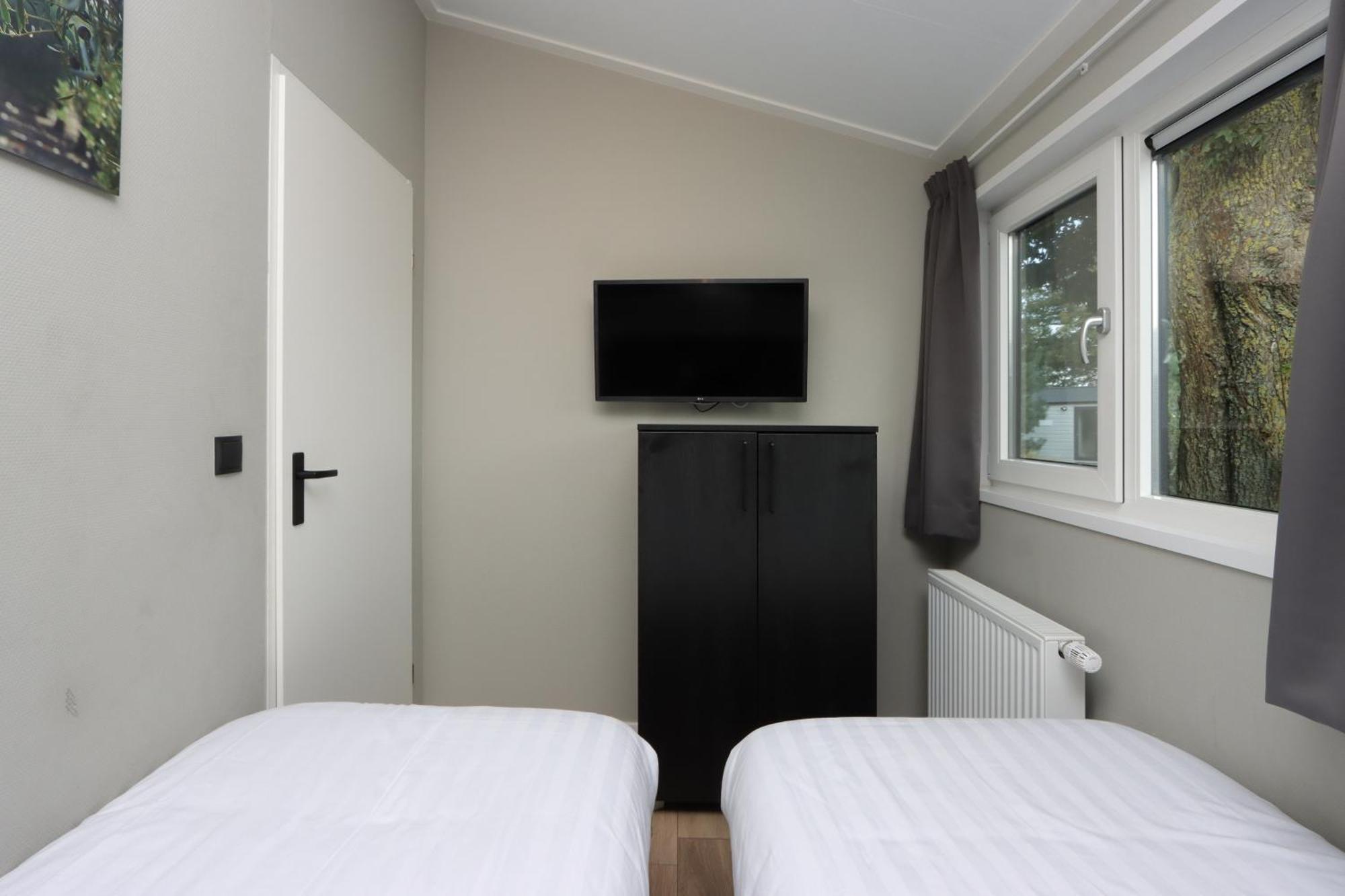 בידינגהאוזן Wellness Chalet Veluwemeer מראה חיצוני תמונה