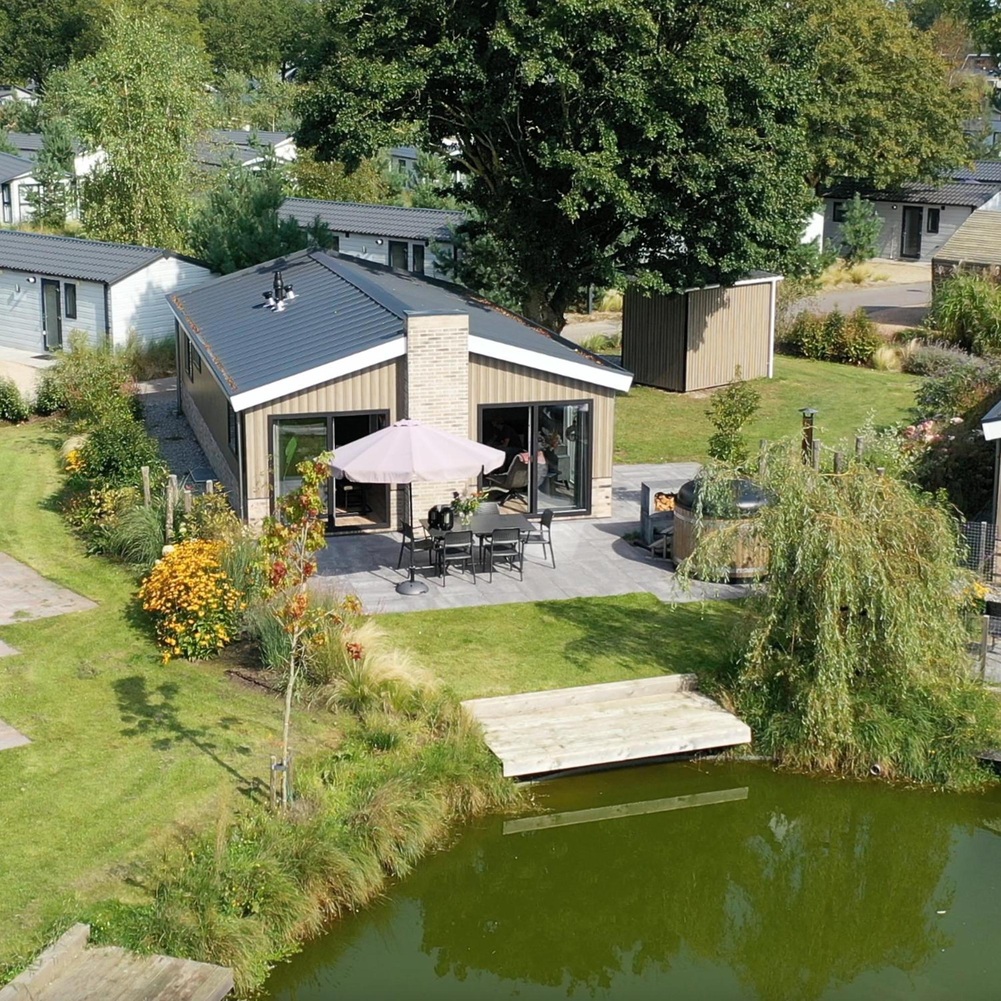בידינגהאוזן Wellness Chalet Veluwemeer מראה חיצוני תמונה